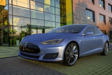 what cars are similar to tesla